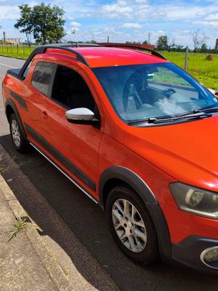 VOLKSWAGEN SAVEIRO 1.6 CROSS CD 16V FLEX 2P MANUAL